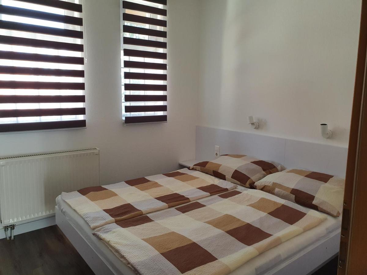 Maja Apartmanhaz บาลาตอนแลลเล ภายนอก รูปภาพ